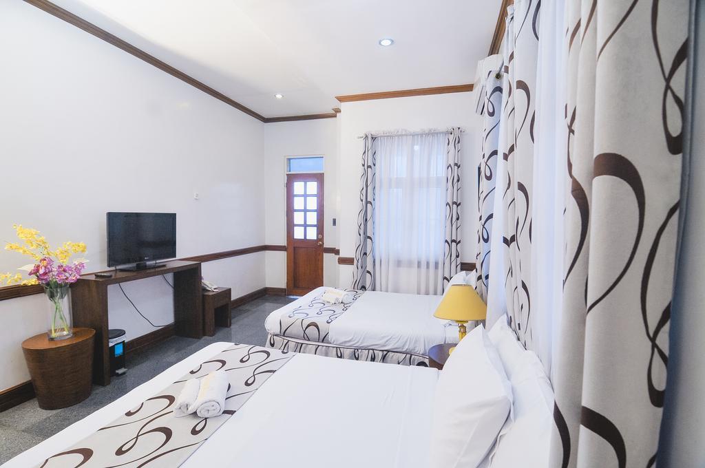 Villa Jhoana Resort Angono Eksteriør billede