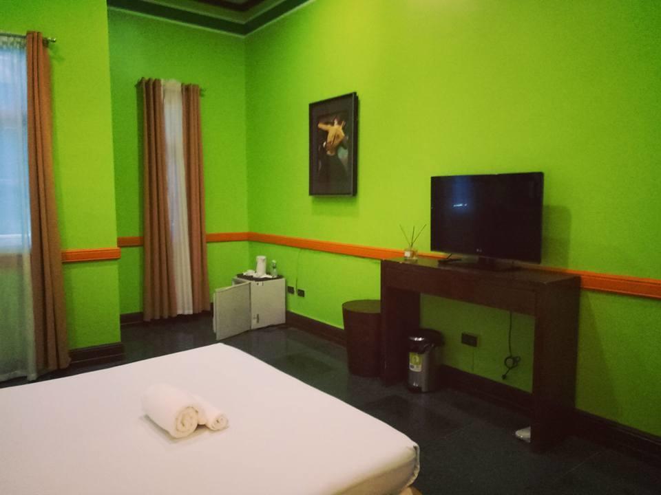 Villa Jhoana Resort Angono Eksteriør billede